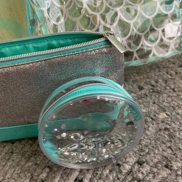 Set of 3 Beautiful Mermaid Bags for Beach Days/Makeup - Picture 10 of 11